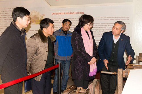 泰州市經信委主任劉秋平一行來我公司調研指導